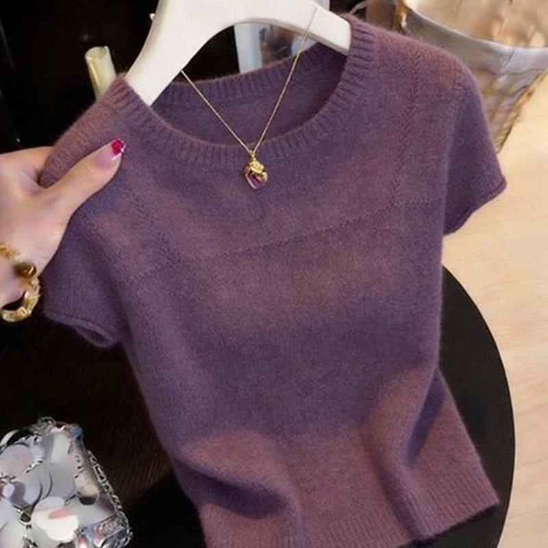 High-End Chic Purple Short-Sleeved T-Shirt for Women 2026 Summer New Fashion Slimming and Age-Reducing Elegant Knitted Top High-End Chic Purple Short-Sleeved T-Shirt for Women 2026 Summer New Fashion Slimming and Age-Reducing Elegant Knitted Top