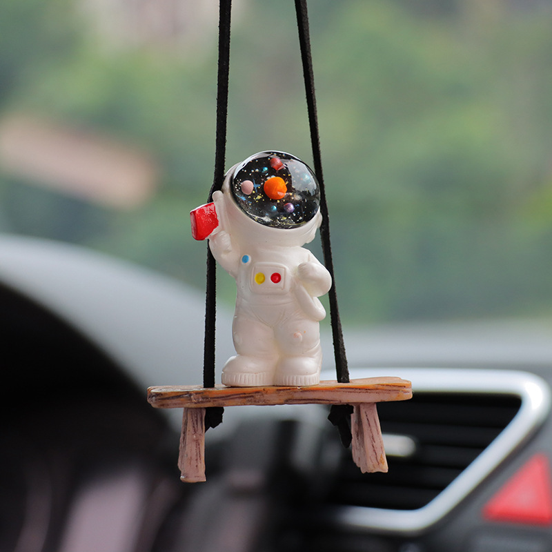 Wholesale a generation of creative astronaut car accessories car hanging car interior pendant car pendant car Crane