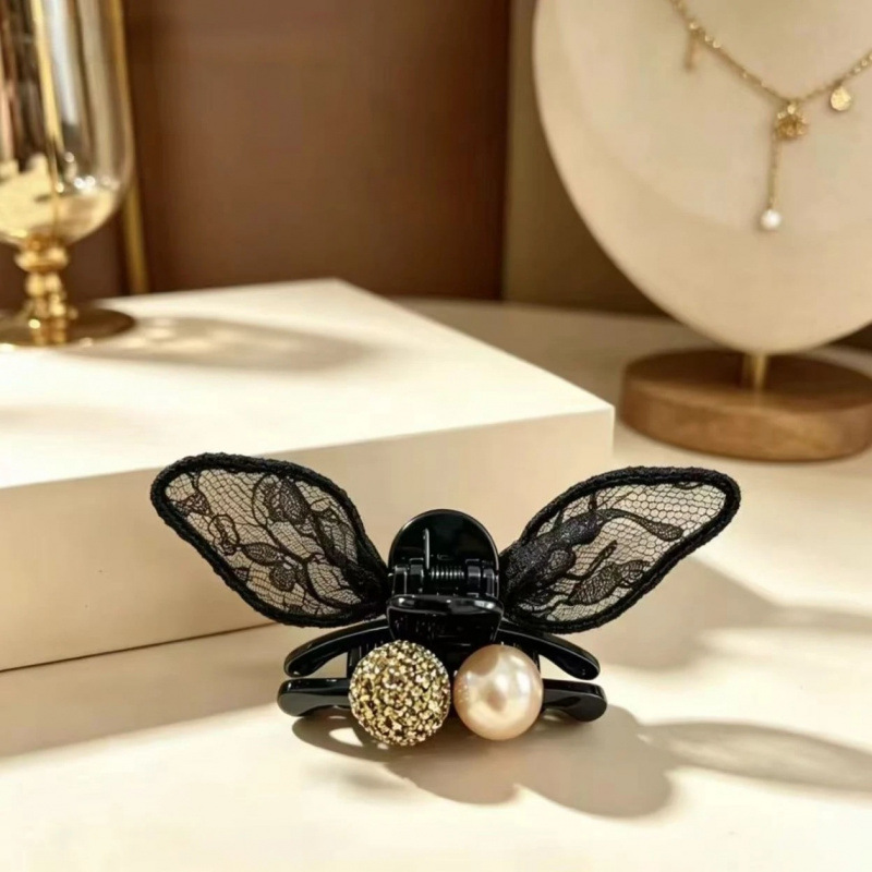 High-End Korean-Style Fairy Ear Clips for Women, Fashionable Forehead Hair Clips for Tidying Up, Versatile Hair Accessories