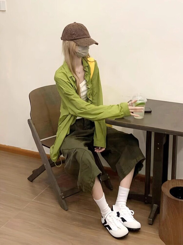 Green Pleated Sun Protection Clothing for Women, New Summer Style, Korean Style Loose Design, Thin Shirt Jacket
