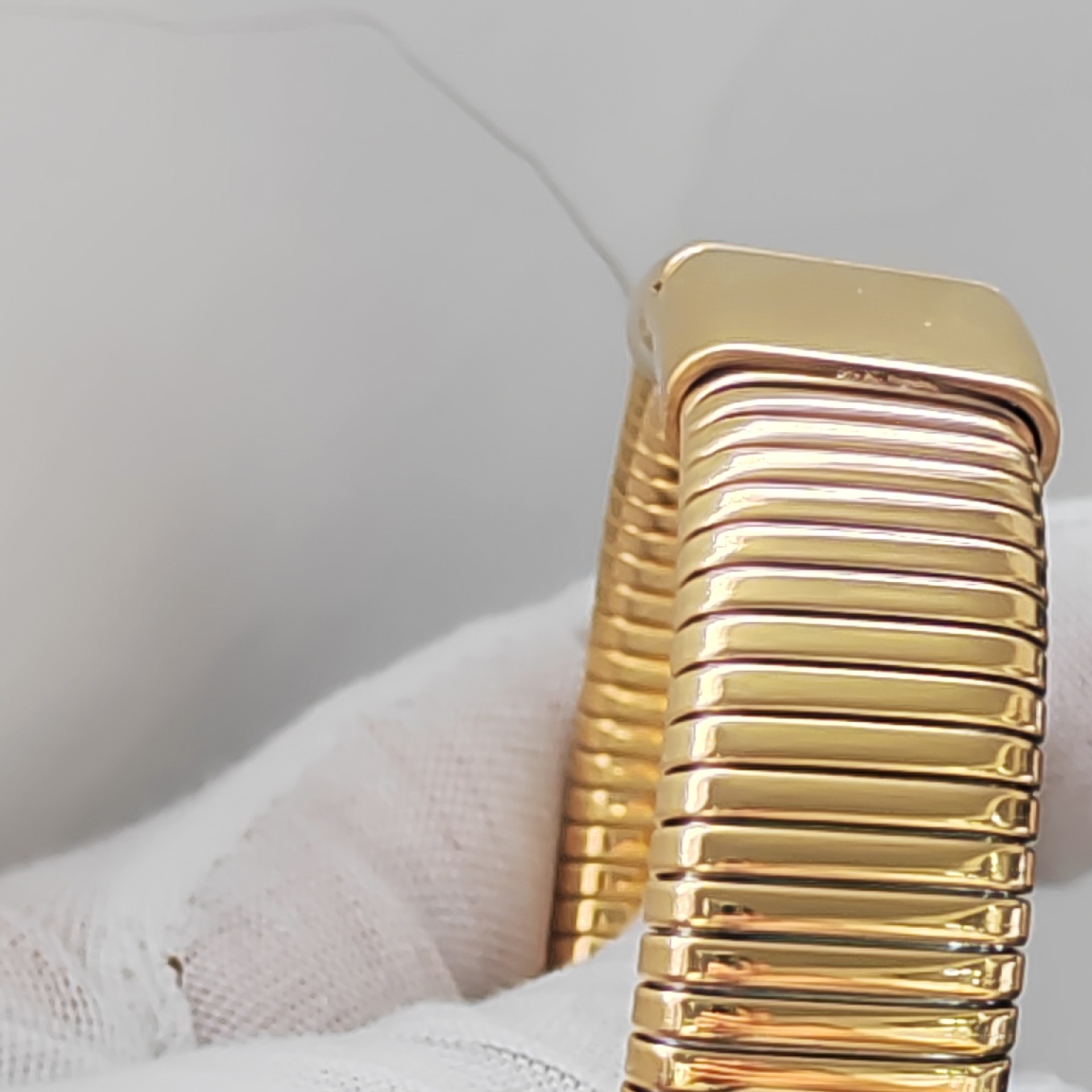 Solid Color Pattern Fashion Solid Color 304 Stainless Steel 18K Gold Plated Stainless Steel Bracelets In Bulk