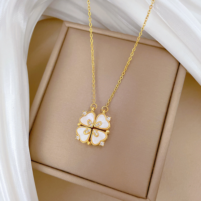 Heart-to-heart Four-leaf Clover Necklace In Titanium Steel_voghion.com