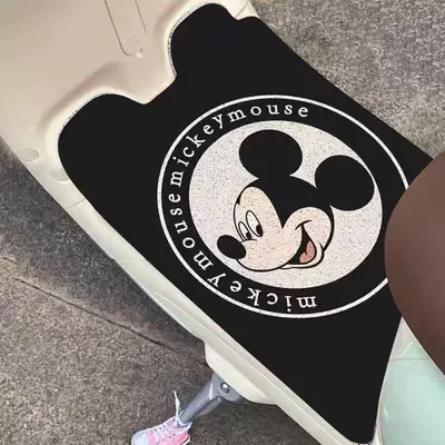 Cartoon Mickey Electric Scooter Foot Mat with Thickened Wire Loops, Anti-Slip, Dirt-Resistant, Easy to Clean, Direct from Manufacturer, Wholesale