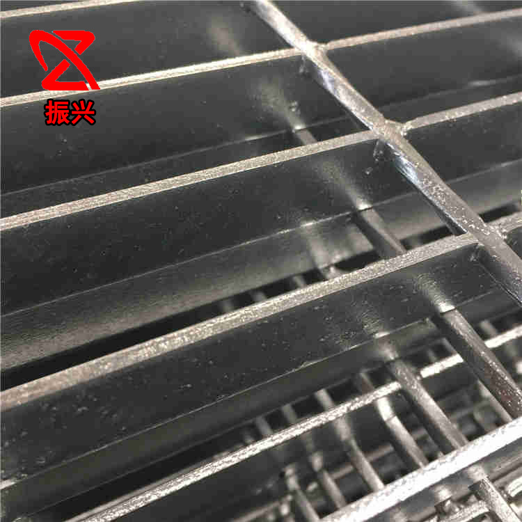 供应热镀锌钢格板 钢梯平台踏步防滑板 排水沟盖板重型钢格栅板