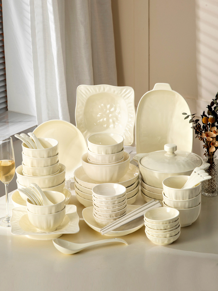 Bowl and Plate Set for Home Use 2025 New Cream Style Underglaze Color Housewarming Tableware Wedding Gift Bowl Butterfly Bowl and Chopsticks Combination