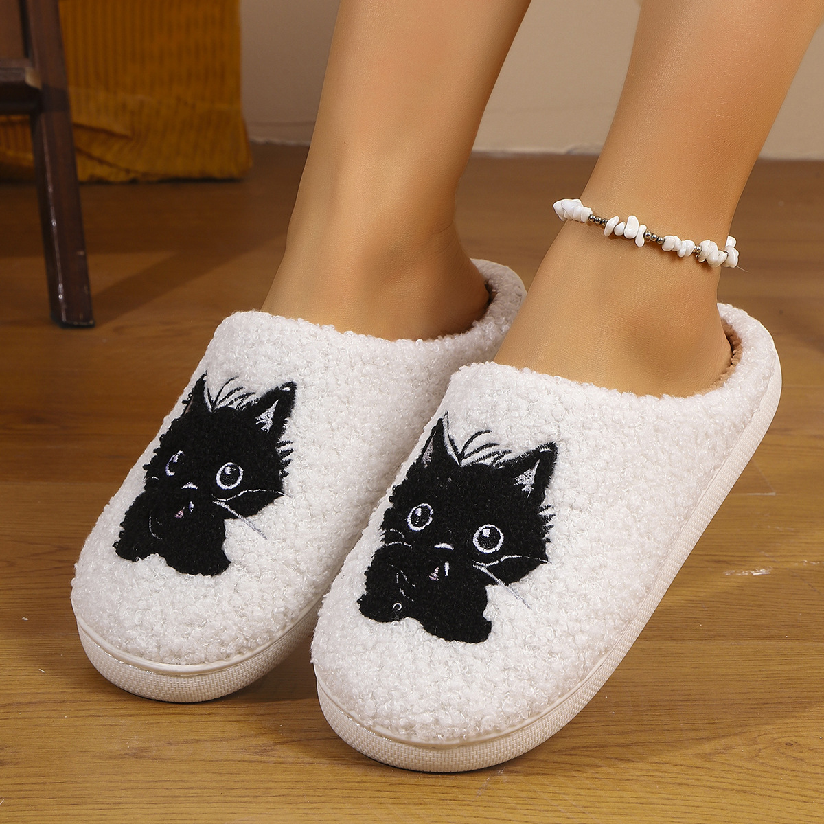 Explosiones transfronterizas Gato negro invierno casero zapatillas de algodón de hombre espesa esponjosa mujer interior antideslizante no olor a pies