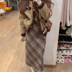 秋冬小个子茶系穿搭小香风羊羔毛外套半身短裙轻熟高级感两件套装