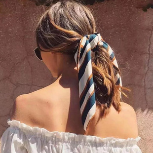 �n��С����Ů�ٴ���ˇ�b�������n��z���I�ս��I��50*50cm