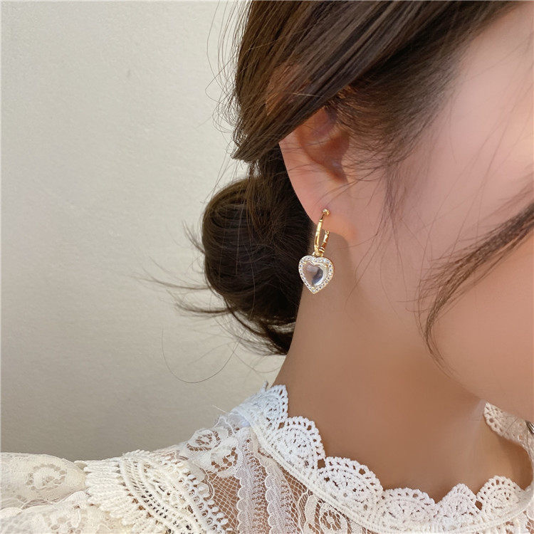 Korea Micro-inlaid Zircon Transparent Love Earrings S925 Silver Needle Earrings display picture 7