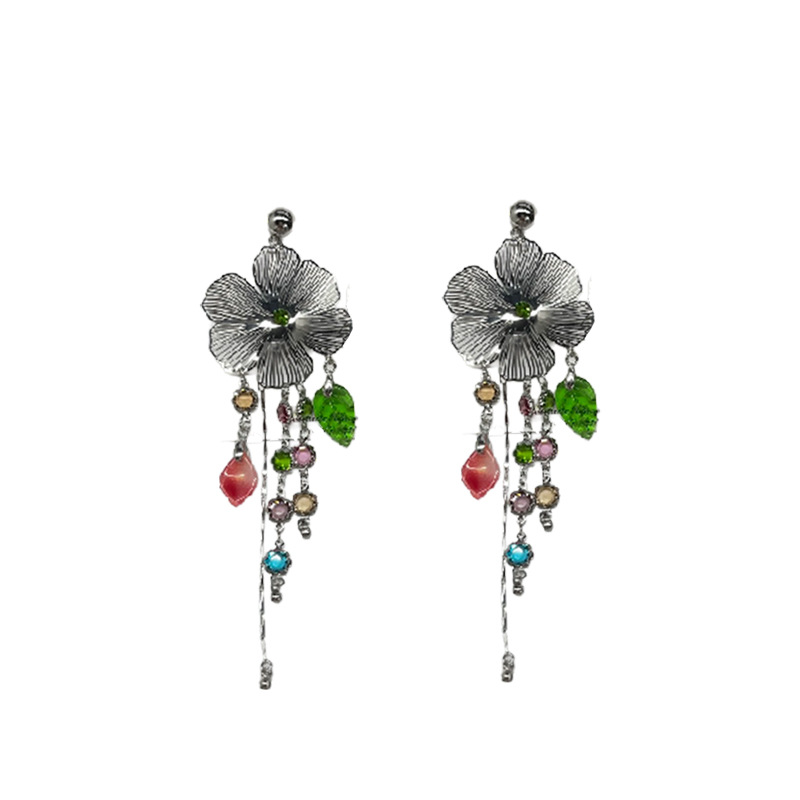 Silver needle flower tassel zircon earrings spring fashion atmosphere sense eardrop temperament light luxury high sense earrings wholesale