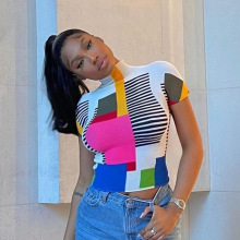 欧美跨境外贸厂家2022新款街头潮人半高领女短袖几何印花修身T恤