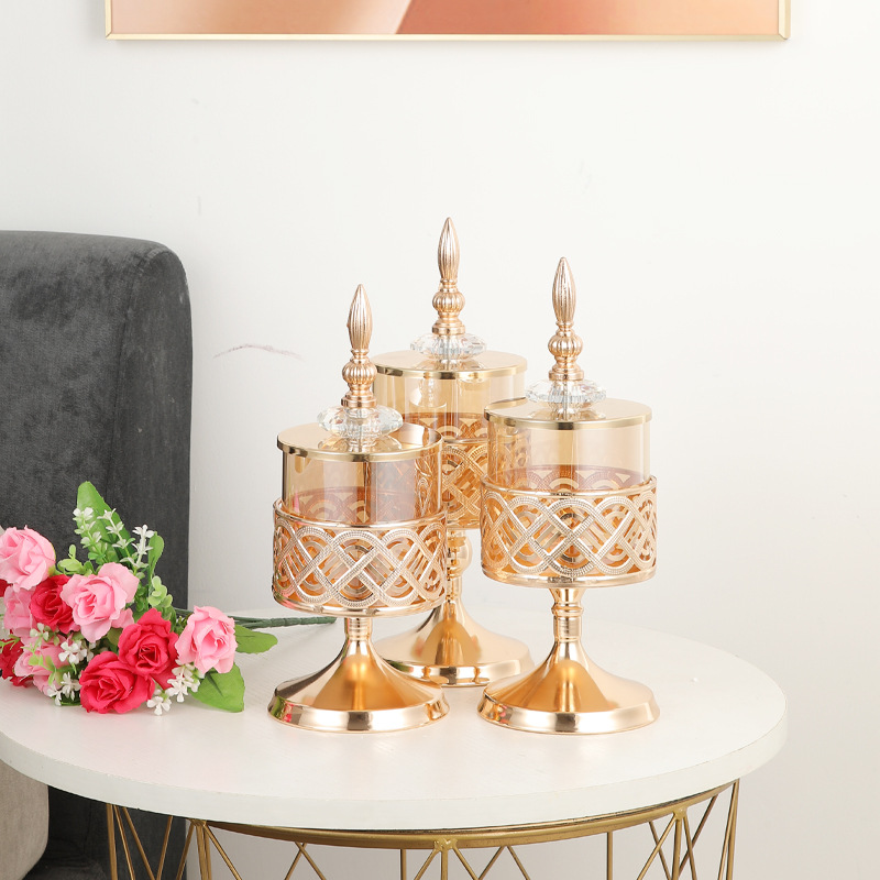 Decoración de estilo europeo mesa de comedor de vidrio occidental cena romántica a la luz de las velas de tres piezas conjunto de decoración de la boda accesorios decorativos candelabro