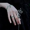 The wrapped snake -shaped drip ring on the fingertips is cold, Slytherin enamel color green snake garden girl index finger