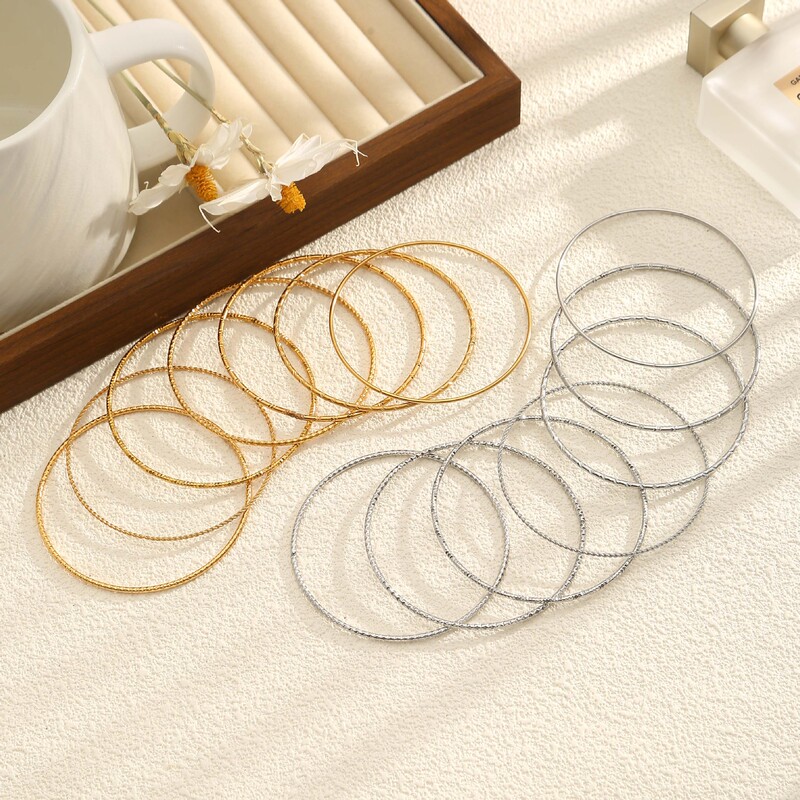 Jewelry Design Plain Stainless Steel Bracelet, Light Luxury Stacking Bracelet, Simple Bracelet Bracelet Jewelry Set Manufacturer Jewelry Design Plain Stainless Steel Bracelet, Light Luxury Stacking Bracelet, Simple Bracelet Bracelet Jewelry Set Manufacturer