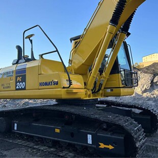 ���Qֱ�NKOMATSUС��PC200�ھ�CС��240�ھ�C���C�|�����C