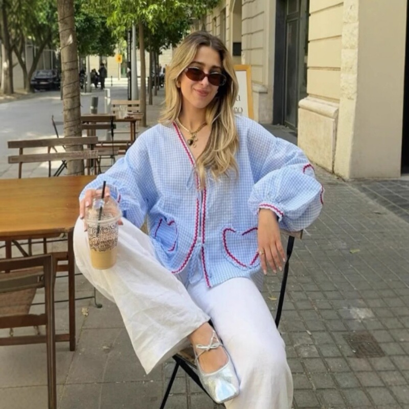 Independent Brand 2026 Spring/Summer European and American Lantern Sleeve Heart-Shaped Plaid Shirt with French Design and Lace-Up Trim Independent Brand 2026 Spring/Summer European and American Lantern Sleeve Heart-Shaped Plaid Shirt with French Design and Lace-Up Trim