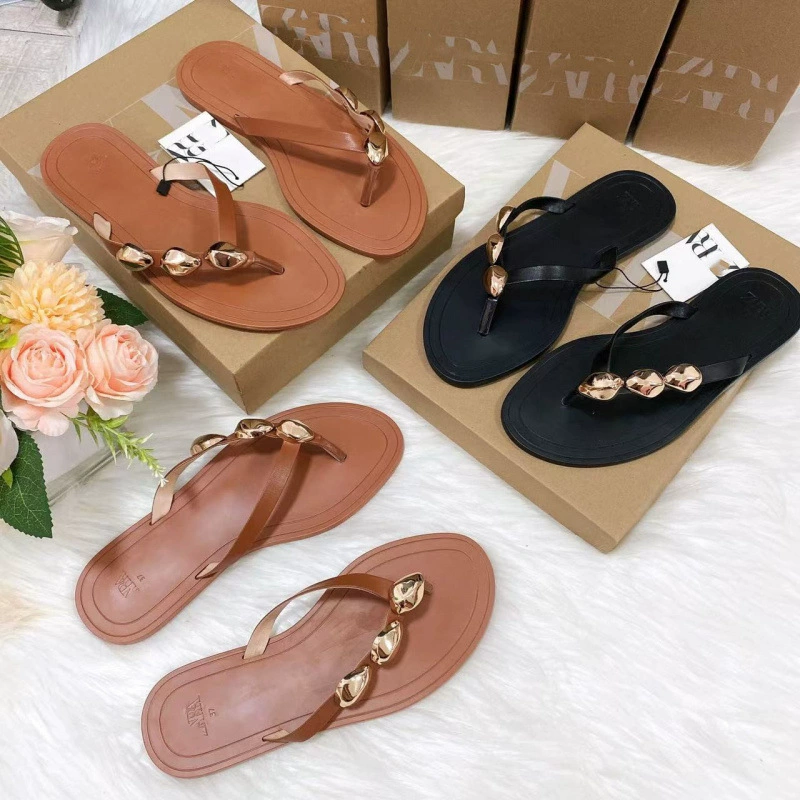 Летние женские casual тапочки с металлической пряжкой, плоские, круглый носок
