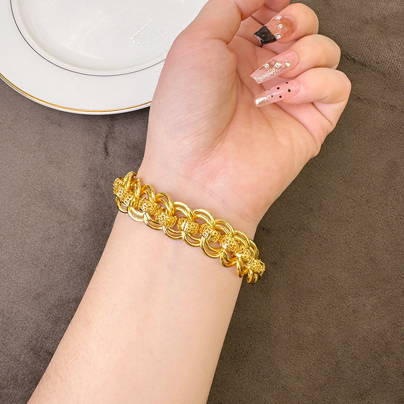 Nueva pulsera de oro de arena de Vietnam para hombres, exagerada edición ancha, pulsera de reloj grande, joyas de moda que no se desvanecen.