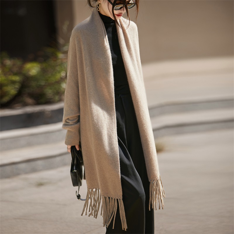 法式高级感100纯羊毛针织披肩女时尚流苏斗篷开衫新披风女装外搭