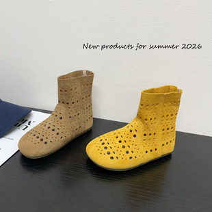Ь���׈D���b���Ͳ��ɫ�ëƤС��ѥ2026���Ŀ�ŮͯСƤѥ��