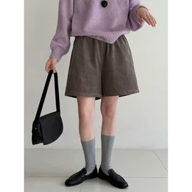 连衣裙;女式衬衫;女式针织衫