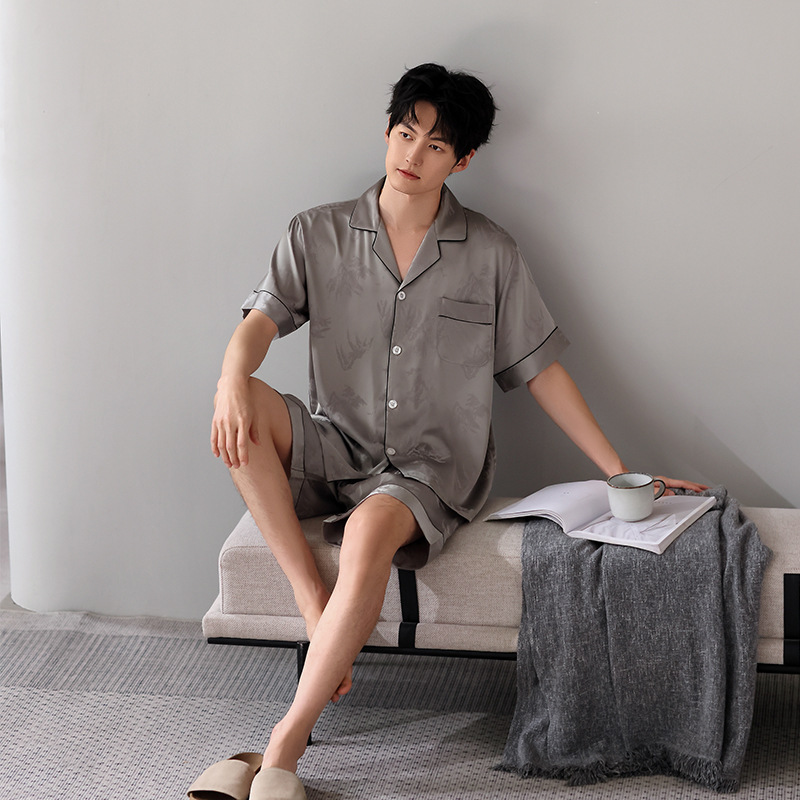 Han Yatong Satin Ice Silk Jacquard Men's Short-Sleeved Shorts Summer Home Wear Women's Spring and Autumn Pajamas Set New Product