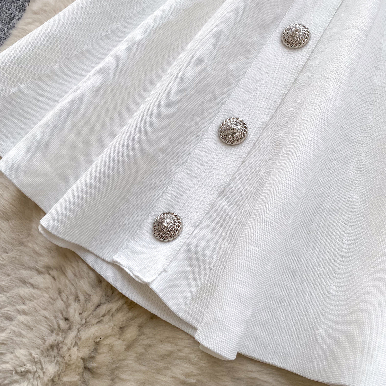 2026 Spring New Style Vest Knit Dress, Sleeveless, Waist Cinching, A Line Skirt, Suitable For Petite Figures, Perfect As An Inner Layer Dress_ecoleips.com