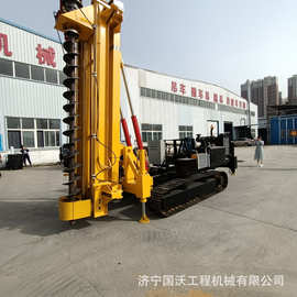 光伏螺旋打桩机 全地形光伏钻机图片 履带光伏引孔机国沃