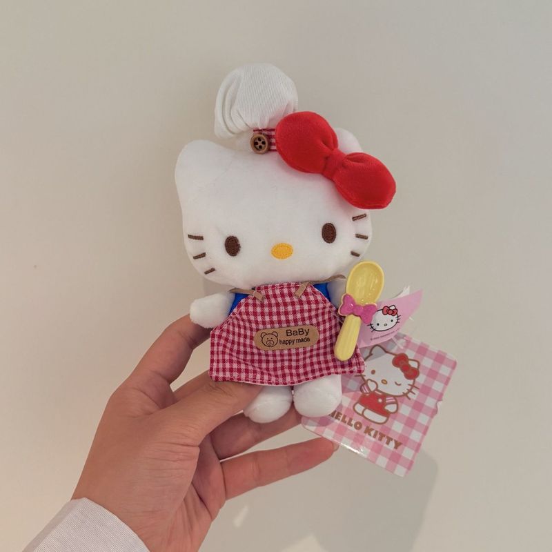 黒と白のラブバックル kt 人形ペンダント ジョングユと同じスタイルのかわいい人形ペンダント女の子ぬいぐるみ KT 猫キーホルダー|undefined