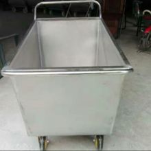 不锈钢两头推加大饲料车，饲料斗车1.0厚钢板满焊不漏水超。