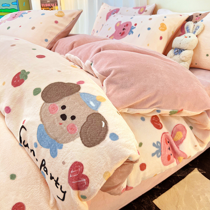 Juego de cuatro piezas de cama gruesa de terciopelo de leche otoño e invierno más funda de edredón de terciopelo sábana de dormitorio de terciopelo de coral juego de tres piezas nuevo
