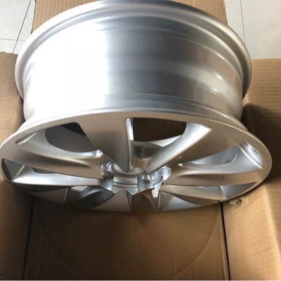 Hub — for Hyundai Reina wheel rims