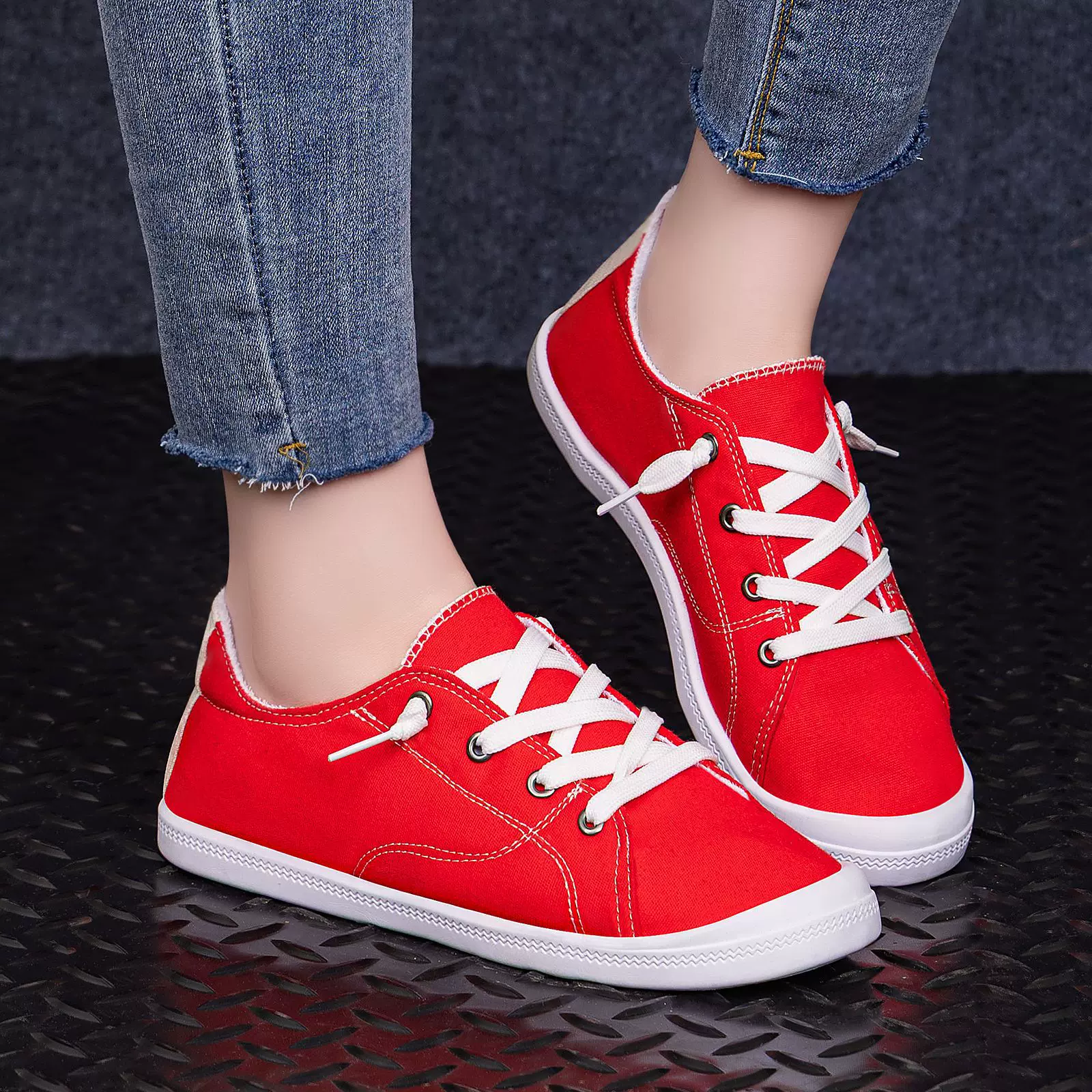 鞋子女欧美大码鞋春季轻便帆布鞋软底平跟休闲鞋跨境女鞋懒人鞋