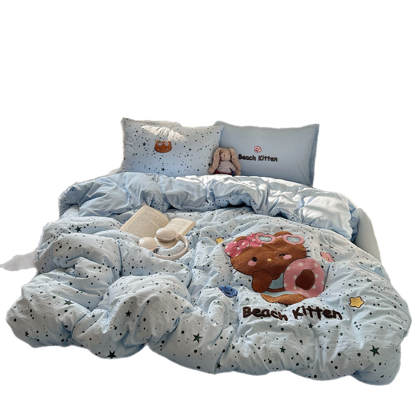 Una clase de toalla de dormir desnuda bordada de cuatro piezas super suave lindo sábanas de algodón cubierta de cama dormitorio de estudiantes Kasa tres 4 piezas