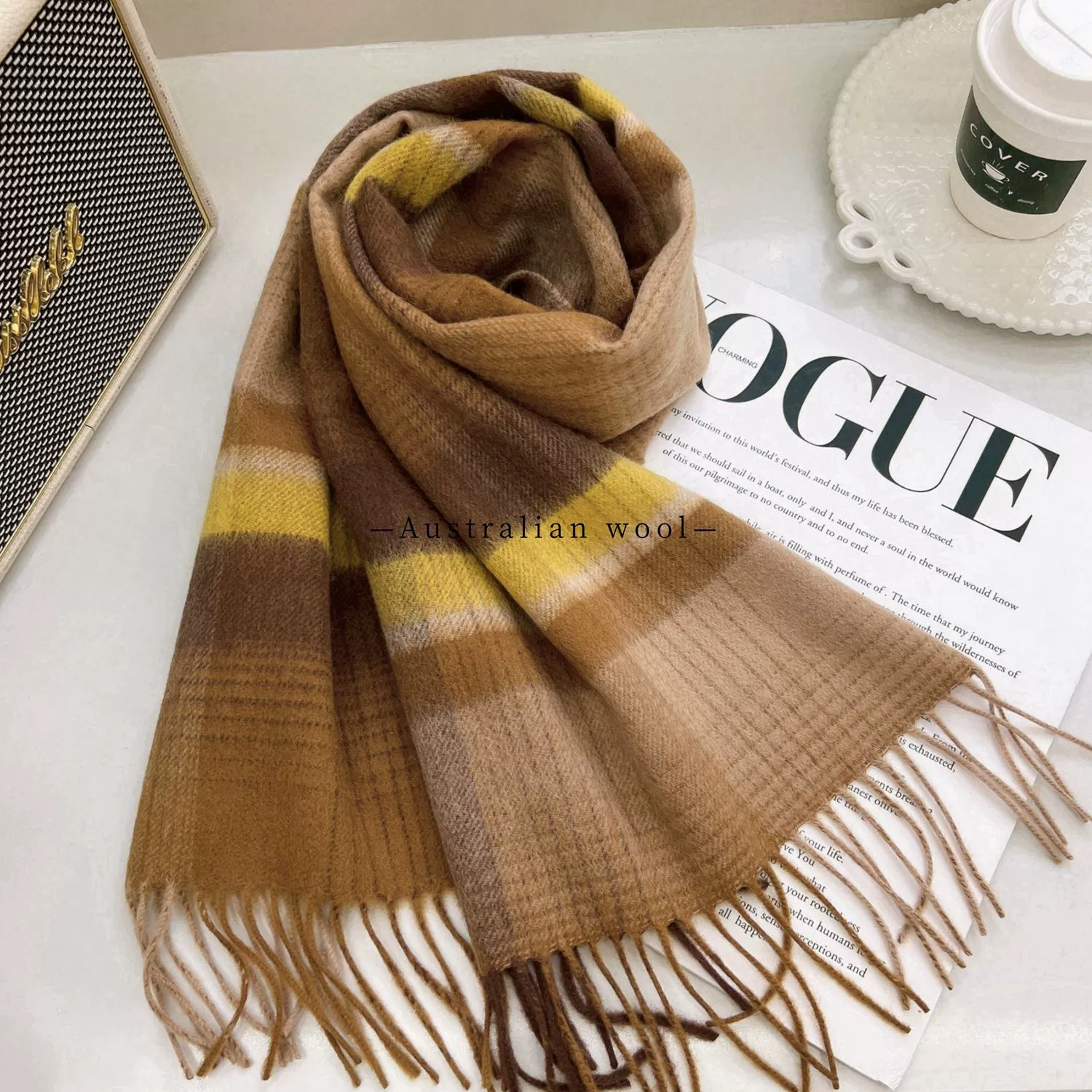 Atmospheric winter universal keep warm scarf, Korean style