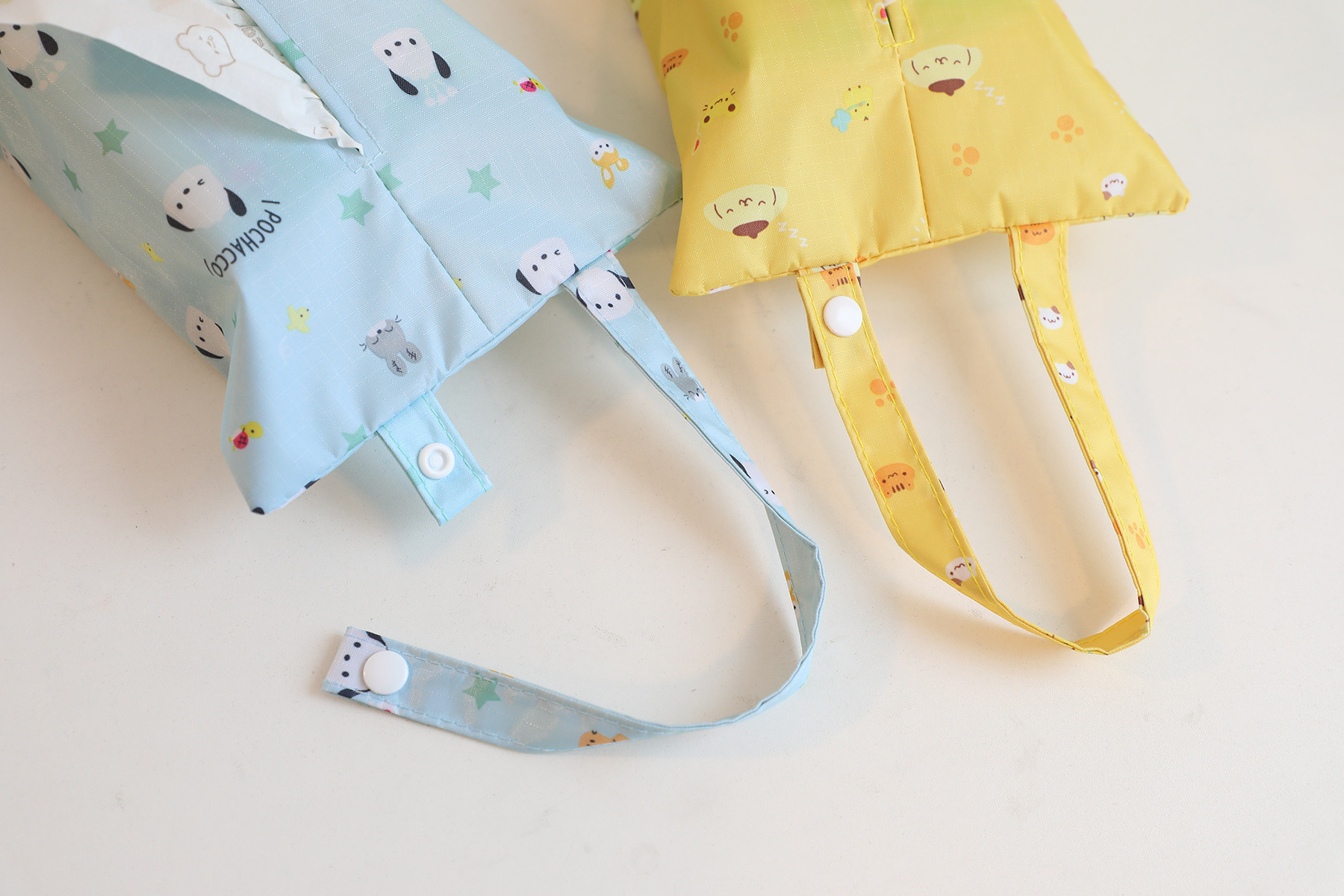 New Cartoon Melo Kuromi Waterproof Hanging Paper Towel Cover Car Paper Towel Cover Household Fabric Hanging Paper Box