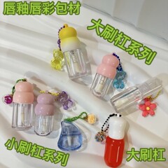 メークメークの包装材の工場の新型のチェーンの装飾品の唇の釉薬のリップカラーの包装材のチークの包装材の口紅の包装材