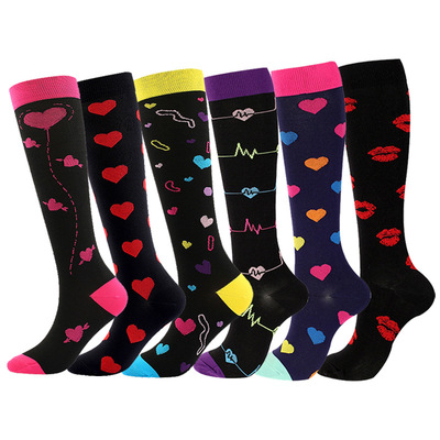 Amazon Valentine's Day Explosive money Compression stockings suit black love Graph Calf socks heart-shaped pattern run Socks