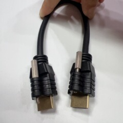 HDMIケーブルの公対雄ネジ固定は、HDMIケーブルの落下防止HDMIケーブルの耳付き0.3メートルをロックできます