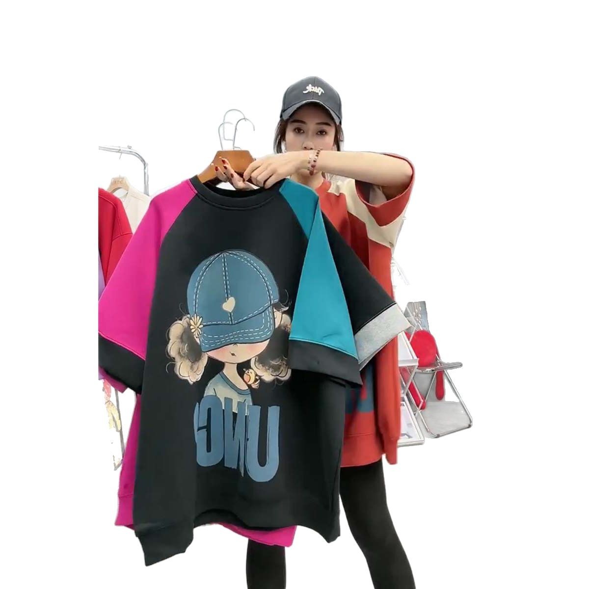 Ropa de mujer de talla grande 2-300 kg Fat mm nueva niña de dibujos animados manga de cinco puntos costura de color de contraste camiseta suelta de manga corta mujer image 5