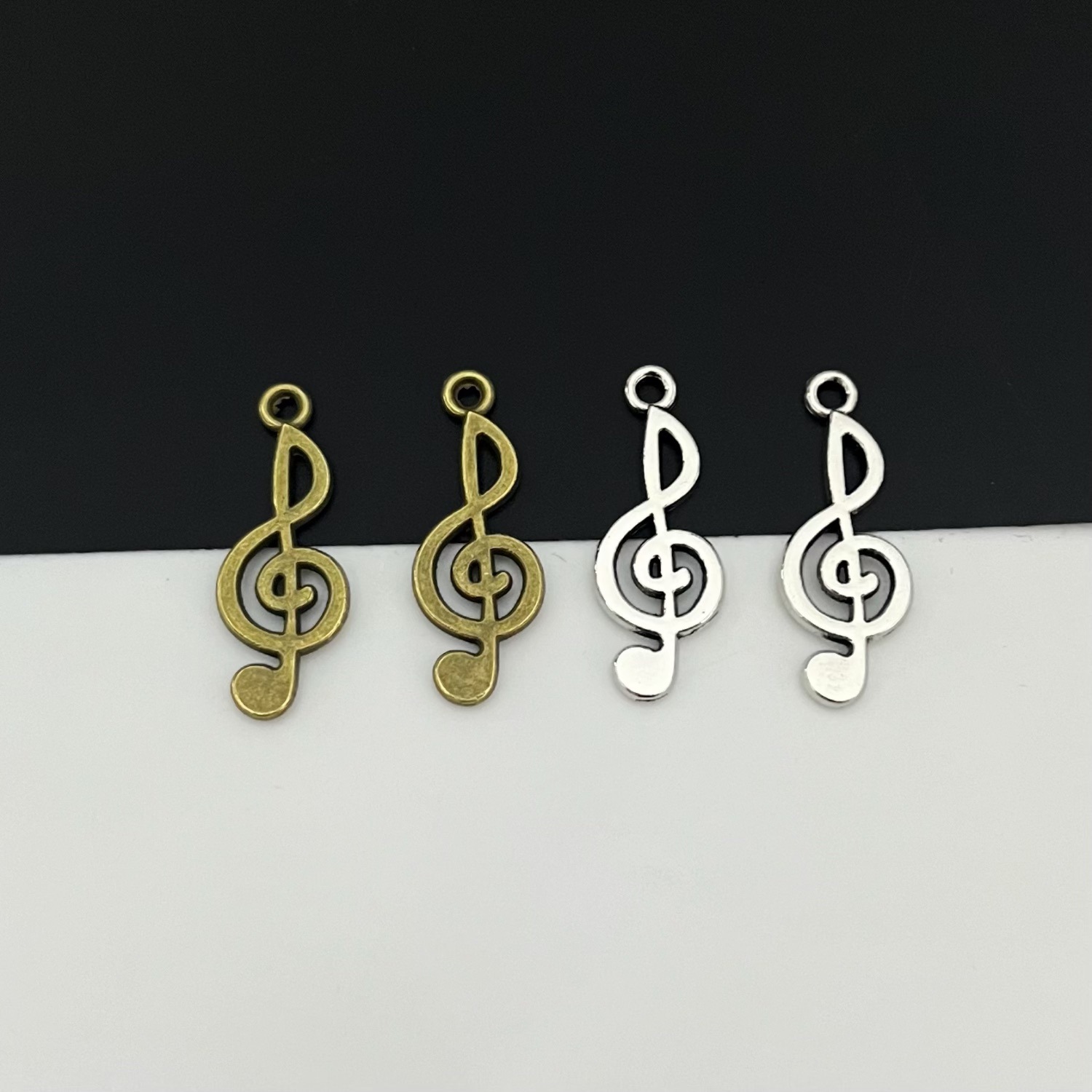 Cross-Border DIY Jewelry Accessories Tone Alloy Pendant Retro Alloy Bracelet Necklace Keychain Pendant