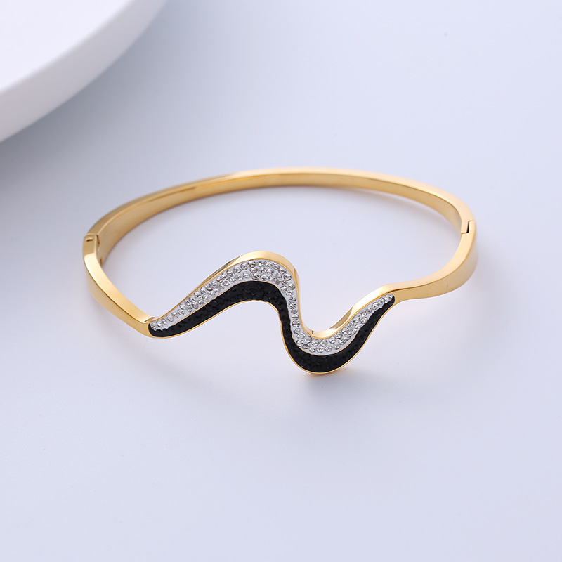 18K Gold Plated Plating Material Artificial Rhinestones Inlay Material Bangle Classification Daily Occasion Simple Style Waves 304 Stainless Steel 18K Gold Plated Artificial Rhinestones Stainless Steel Bracelets In Bulk