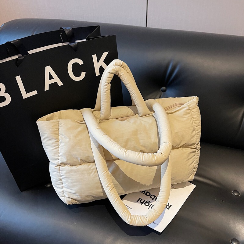 Autumn and Winter New down Bag Women's Casual Versatile Work Clothing Shoulder Cotton Bag Large Capacity Fashionable Satchel Tote Bag Autumn and Winter New down Bag Women's Casual Versatile Work Clothing Shoulder Cotton Bag Large Capacity Fashionable Satchel Tote Bag