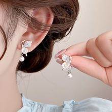 渐变水晶蝴蝶花朵甜美耳钉小众气质高级感耳饰超仙小清新超火爆款