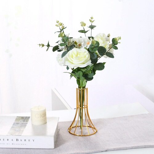 Factory Direct Sale Nordic Simple Gold Lantern Iron Craft Vase Slim Waist Hydroponic Flower Pot Artificial Flower Decor