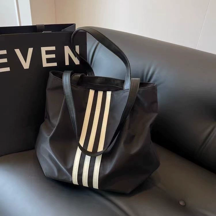 Сумочная Tote Bagí?