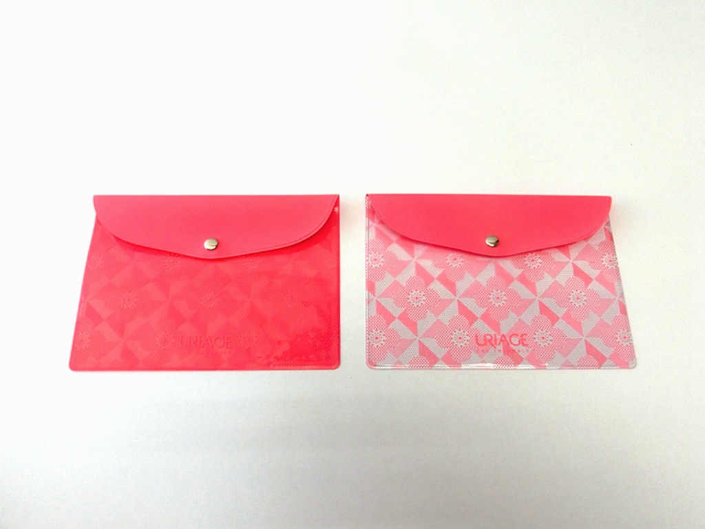 Դͷ���Ҷ��ƻ�ױˢ��װ��  ��ױ��ƷPVC��  ��ѹ�� ͸���ܷ�