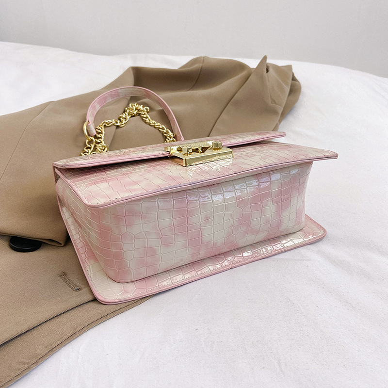 European and American 2023 new small square bag for women, high-end fashion and leisure, new portable one-shoulder cross-body three-dimensional square_voghion.com