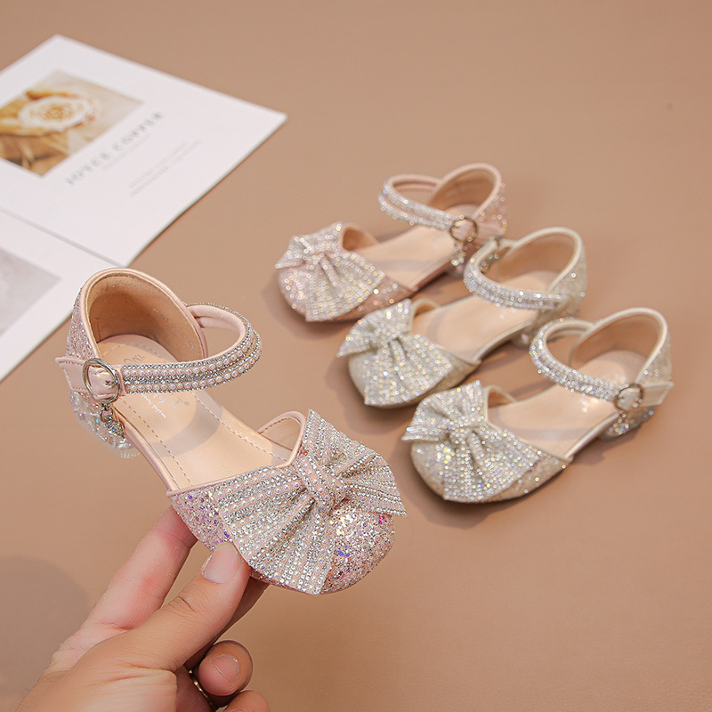 Summer sandals