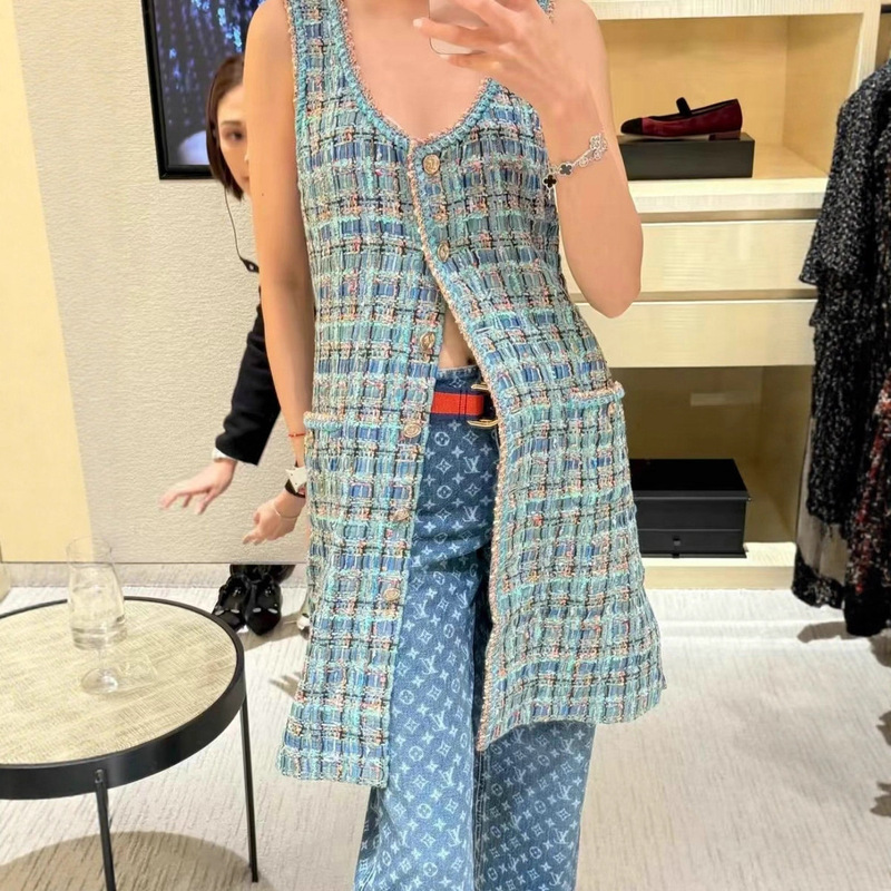 Early Autumn New Style Quiet Luxury Style Tweed Vest Dress for Women Small Fragrant Blue-Green Plaid Single-Breasted Sleeveless Dress